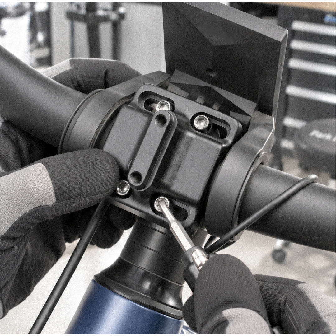CYKE 4-Bolt Stem Faceplate Accessory Mount